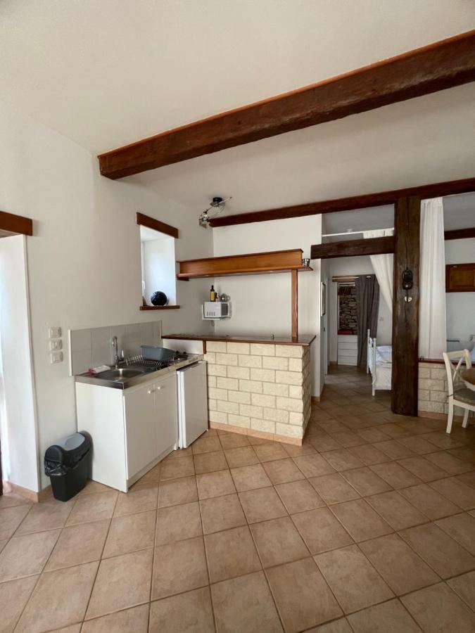 Apartamento Gite D'Ecosse Azille Exterior foto