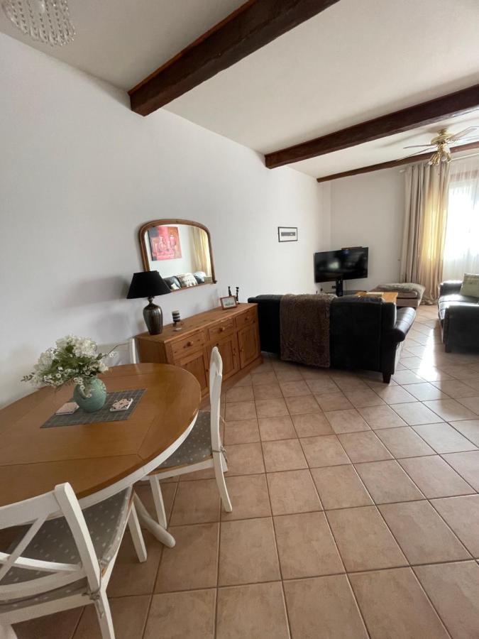 Apartamento Gite D'Ecosse Azille Exterior foto