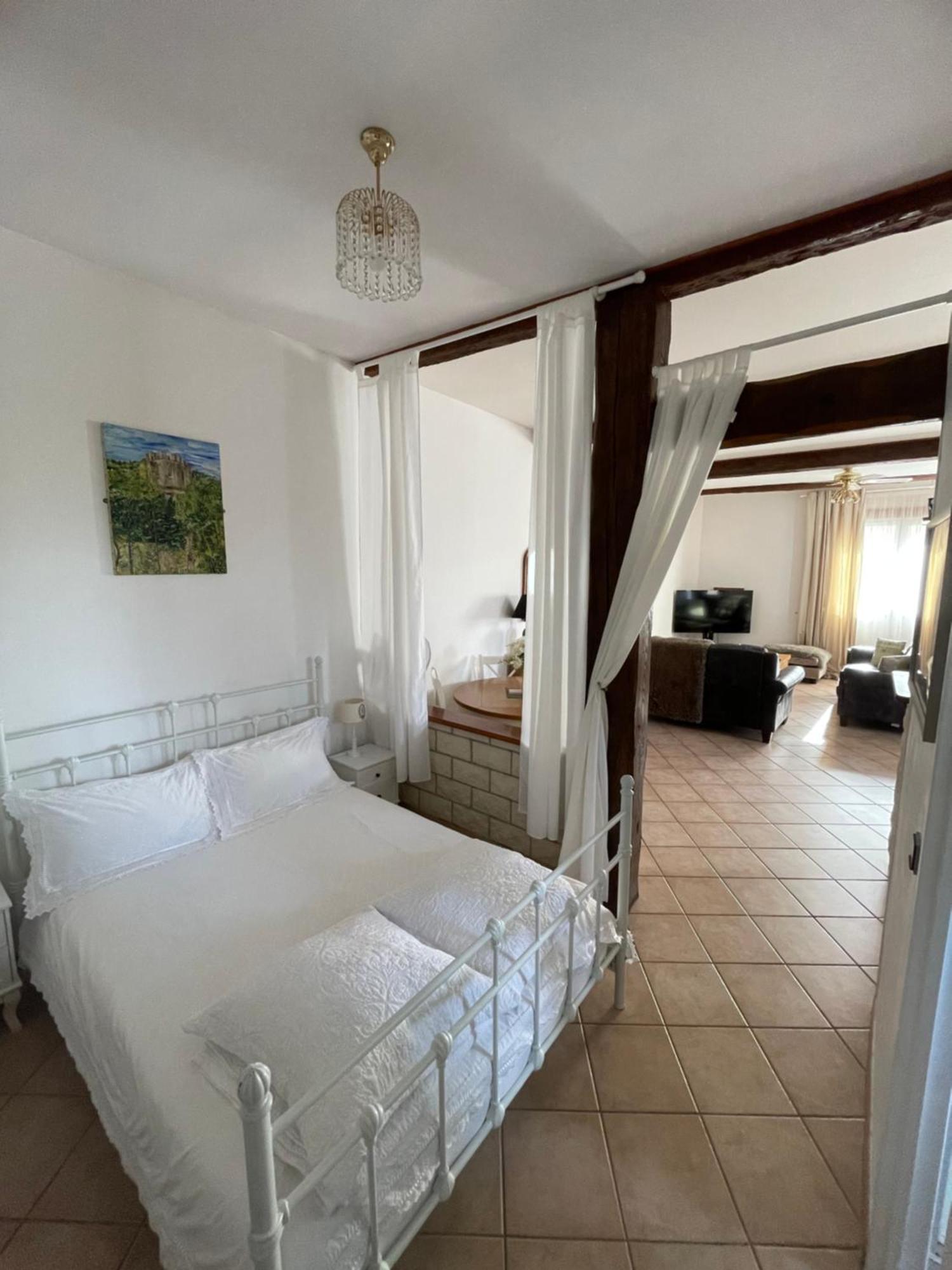 Apartamento Gite D'Ecosse Azille Exterior foto
